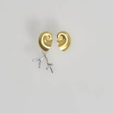 Shell Ear Stud Gold