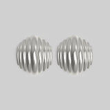 Madeleine Studs Large