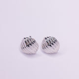 Madeleine Studs Small