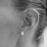 Muse Ear Studs Emerald Diamond